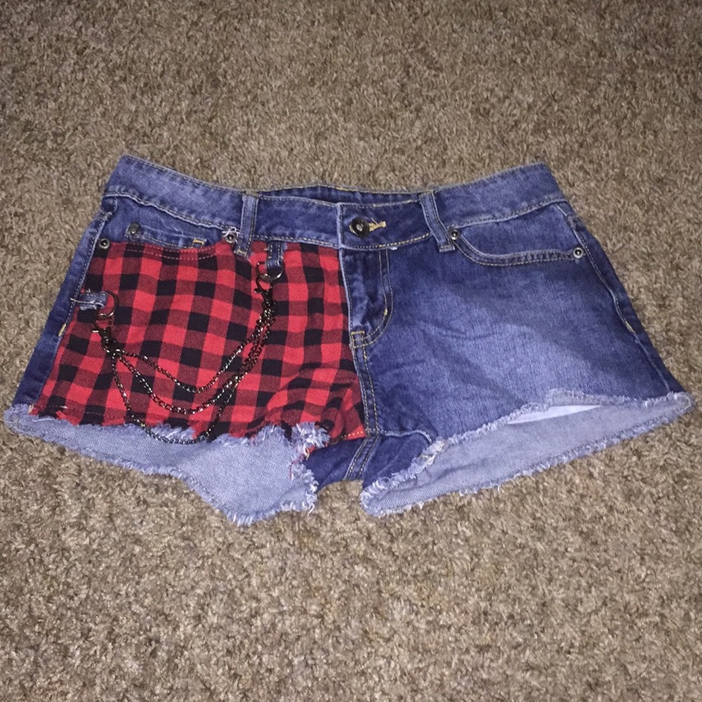 Half-flannel shorts